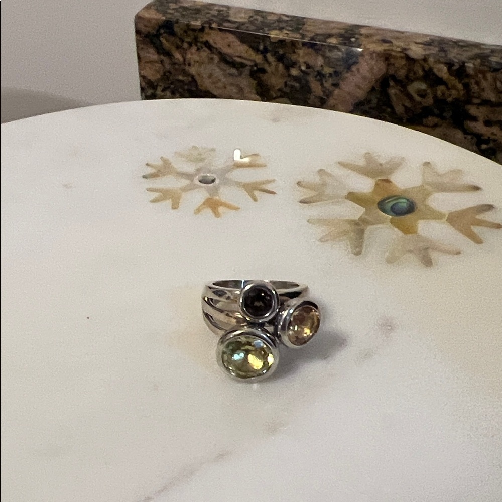 Chic Silver Multi-Stone Ring - image 1